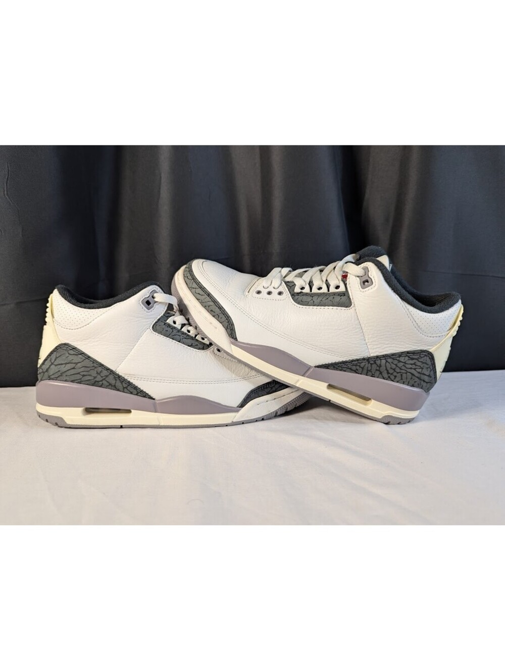 Air Jordan 3 Retro Cement Grey White Fire Red Men's Size 8 CT8532-106 No Box